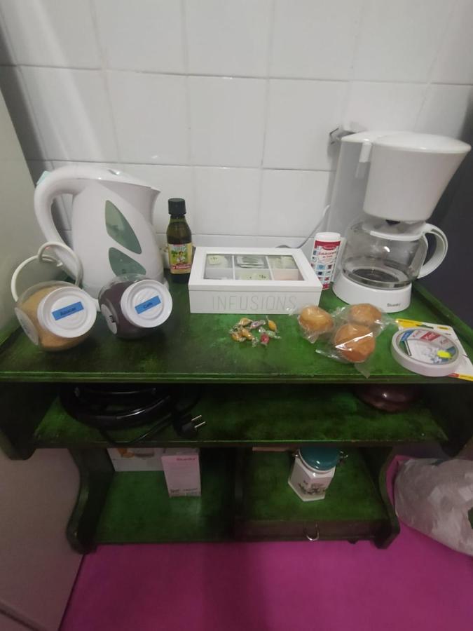 Centrico Piso Con Aparcamiento Gratuito Apartment Granada Luaran gambar