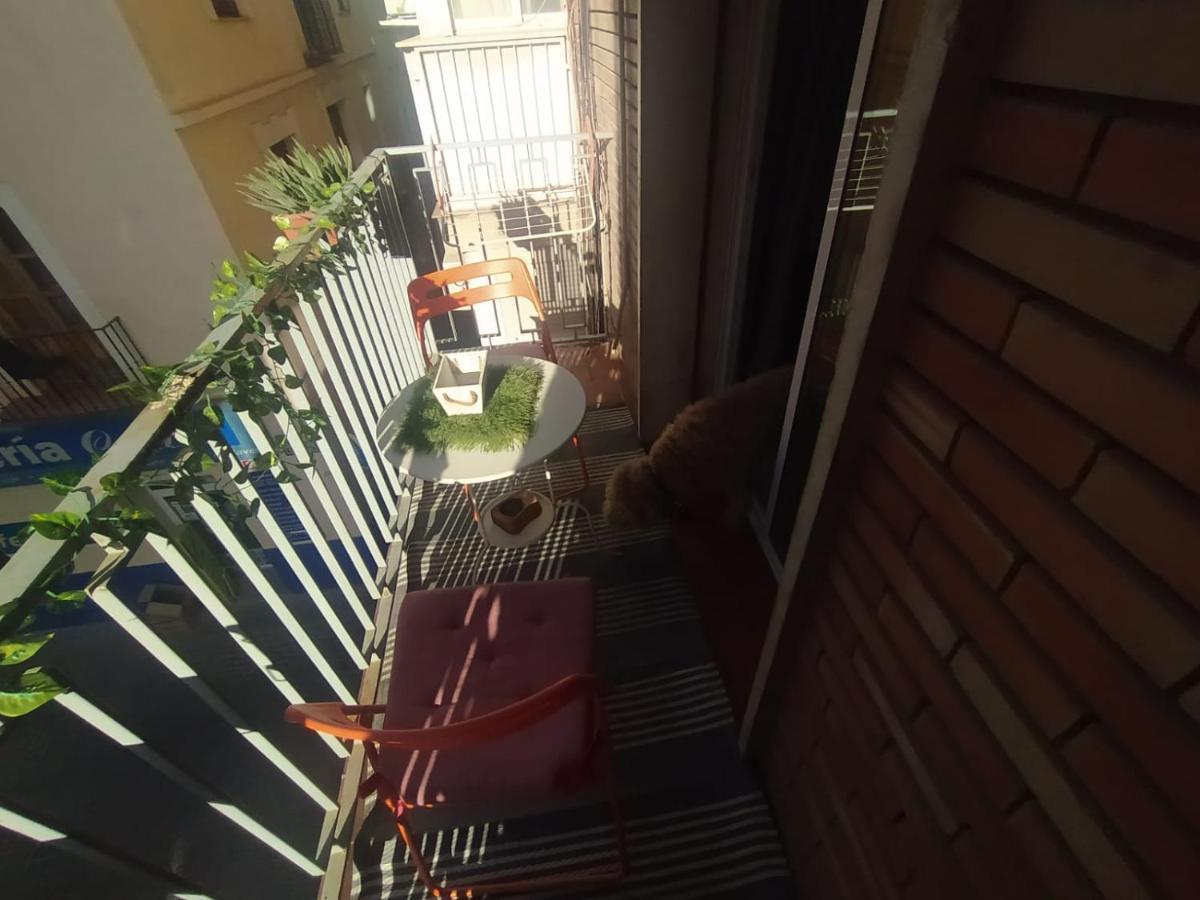 Centrico Piso Con Aparcamiento Gratuito Apartment Granada Luaran gambar