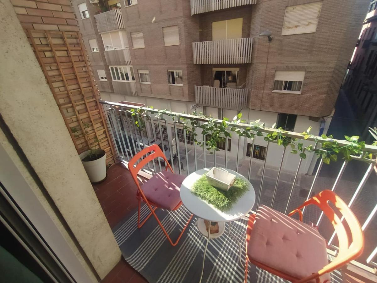 Centrico Piso Con Aparcamiento Gratuito Apartment Granada Luaran gambar