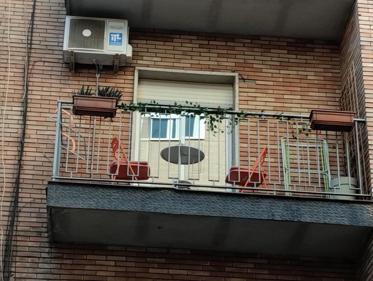Centrico Piso Con Aparcamiento Gratuito Apartment Granada Luaran gambar