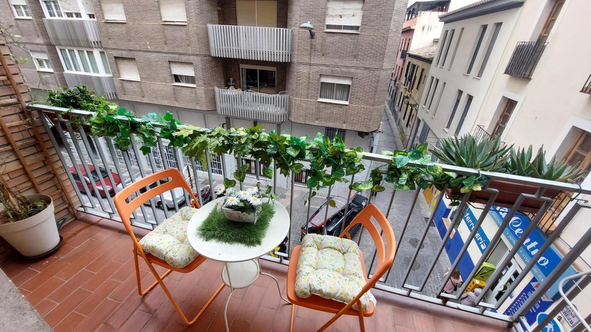 Centrico Piso Con Aparcamiento Gratuito Apartment Granada Luaran gambar