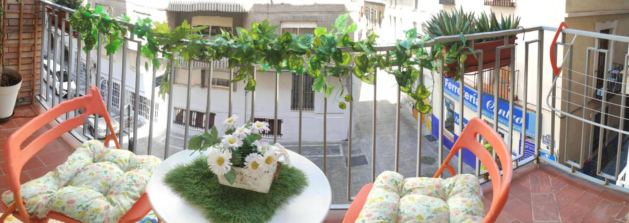 Centrico Piso Con Aparcamiento Gratuito Apartment Granada Luaran gambar