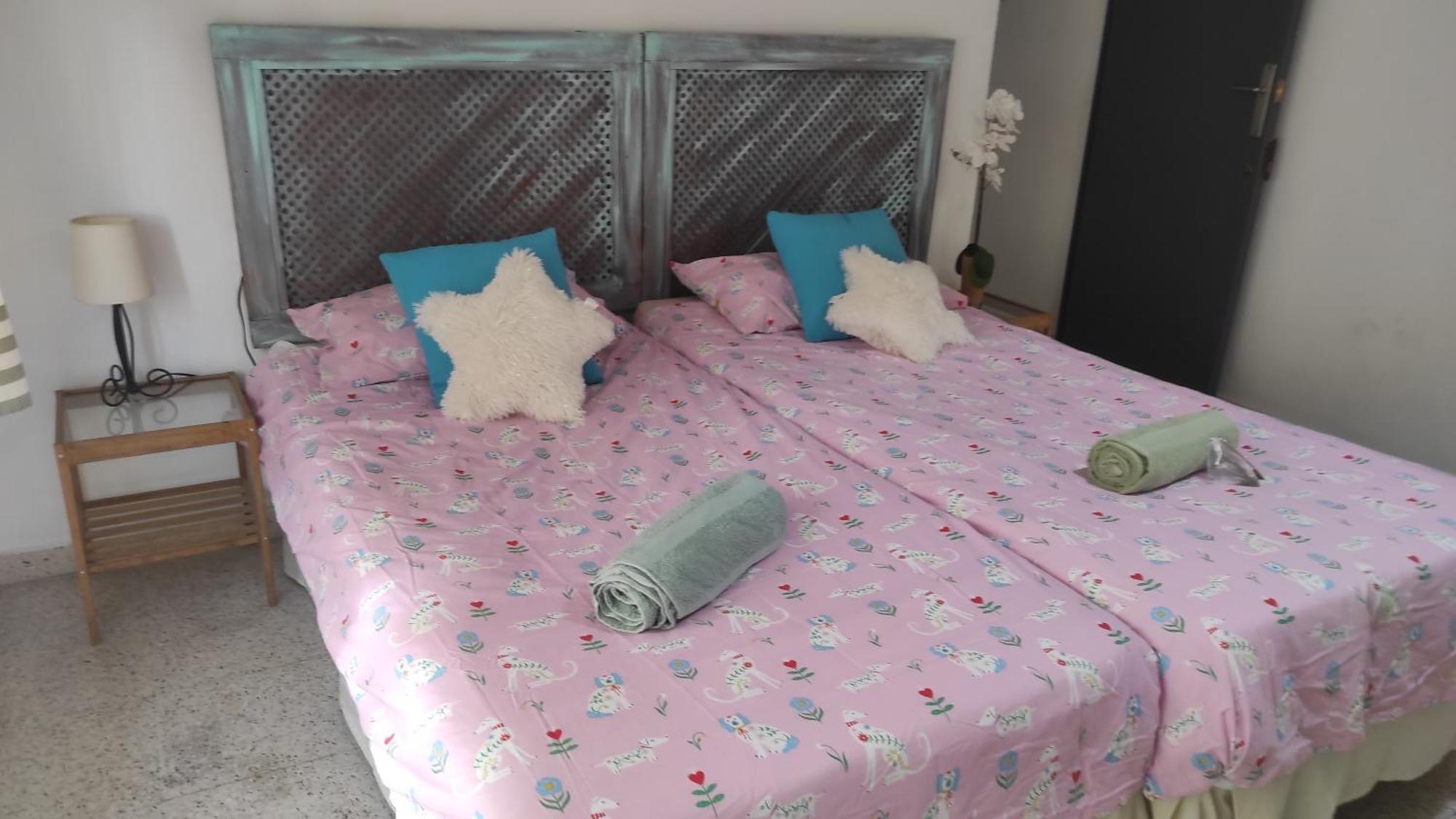 Centrico Piso Con Aparcamiento Gratuito Apartment Granada Luaran gambar